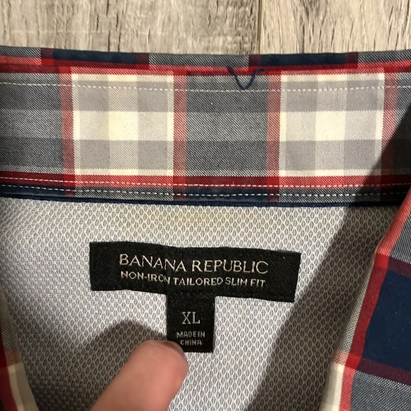 Banana Republic Non Iron Tailored Slim Fit Shirt - Picture 3 of 9